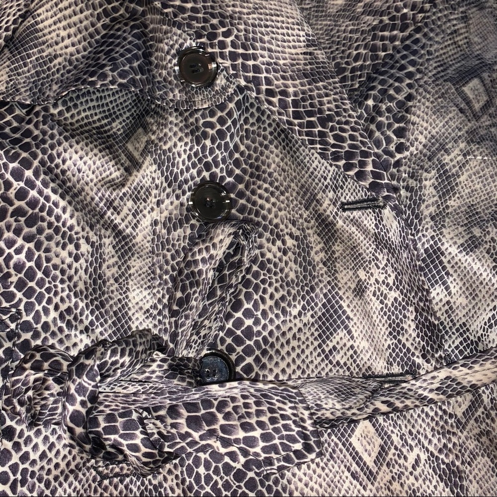 Snakeskin Raincoat - Picture 3 of 4